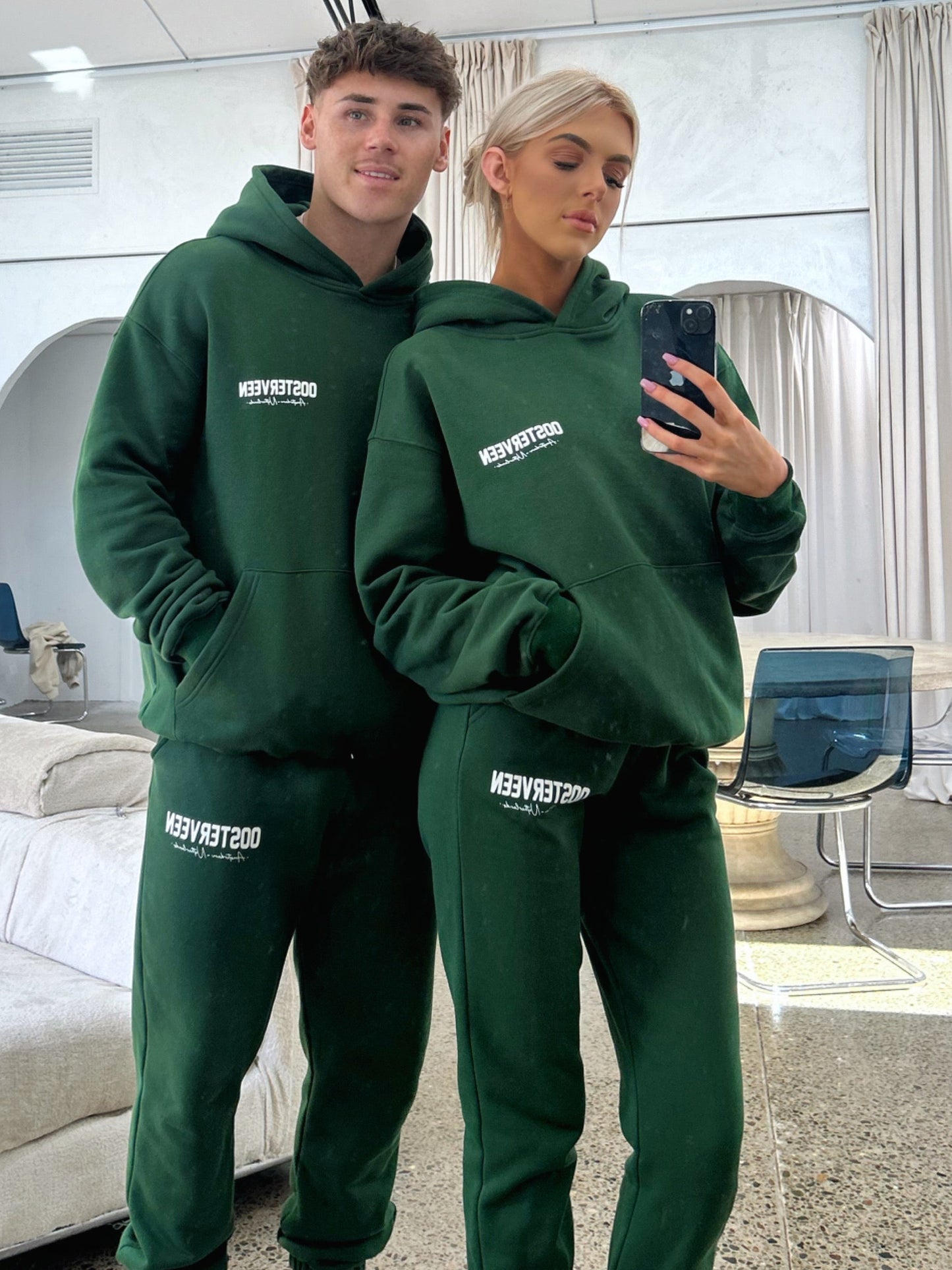 OOSTERVEEN LEISURE CLUB HOODIE - FOREST GREEN
