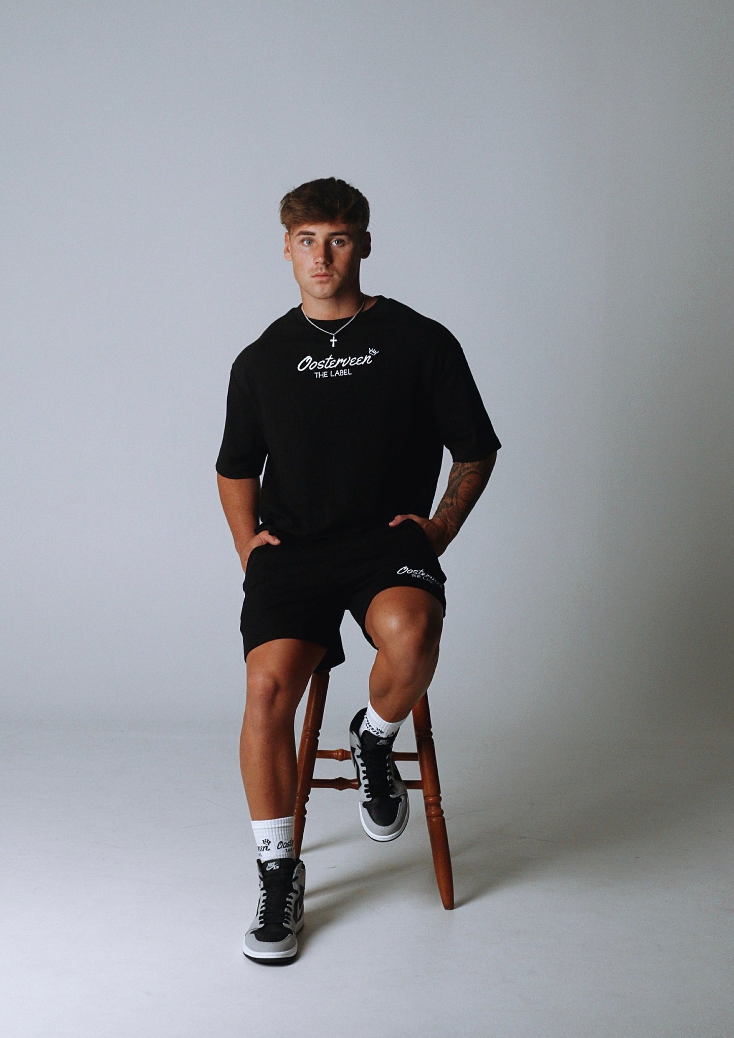 BLACK ORIGINALS BOX TEE