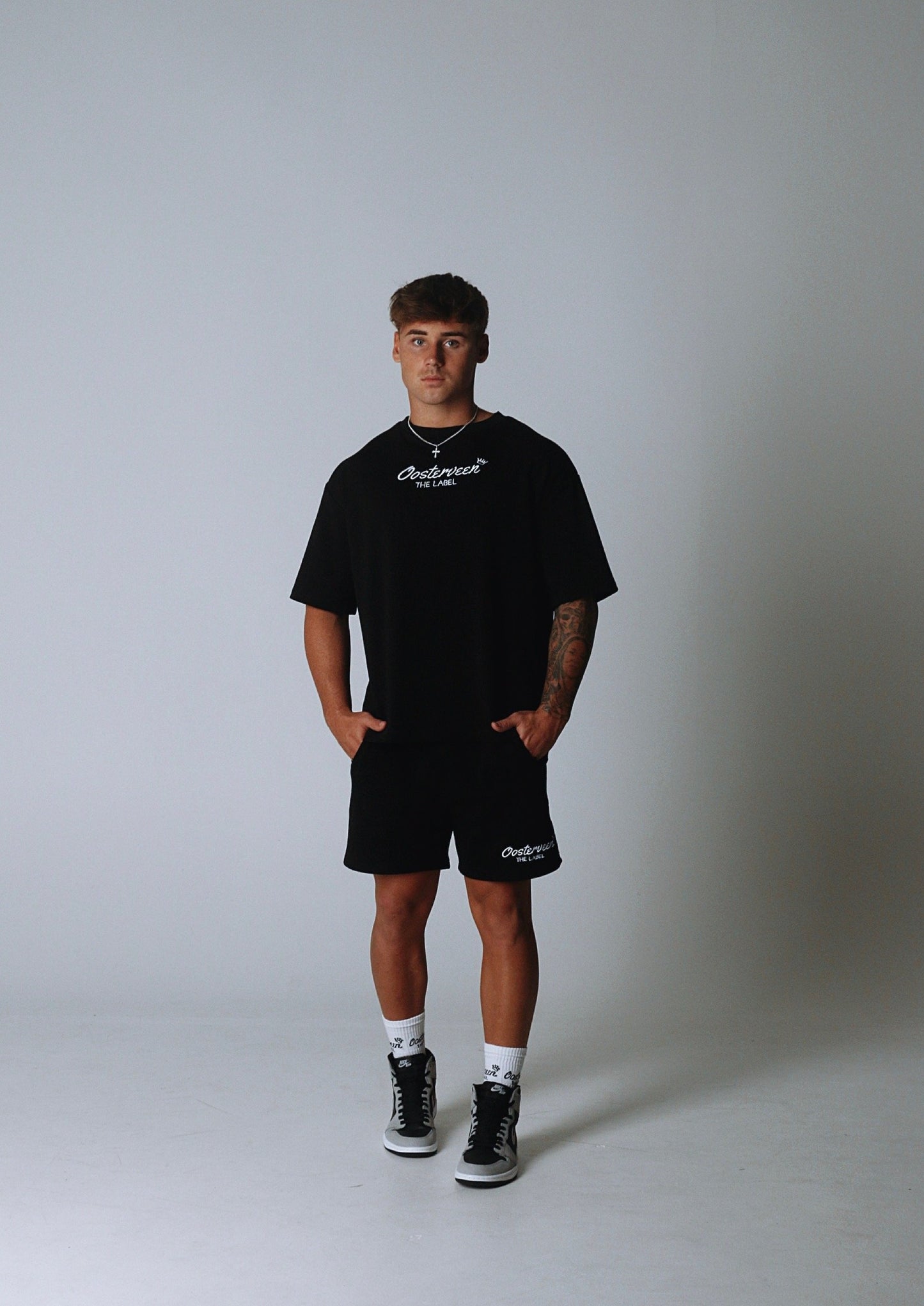 BLACK ORIGINALS BOX TEE
