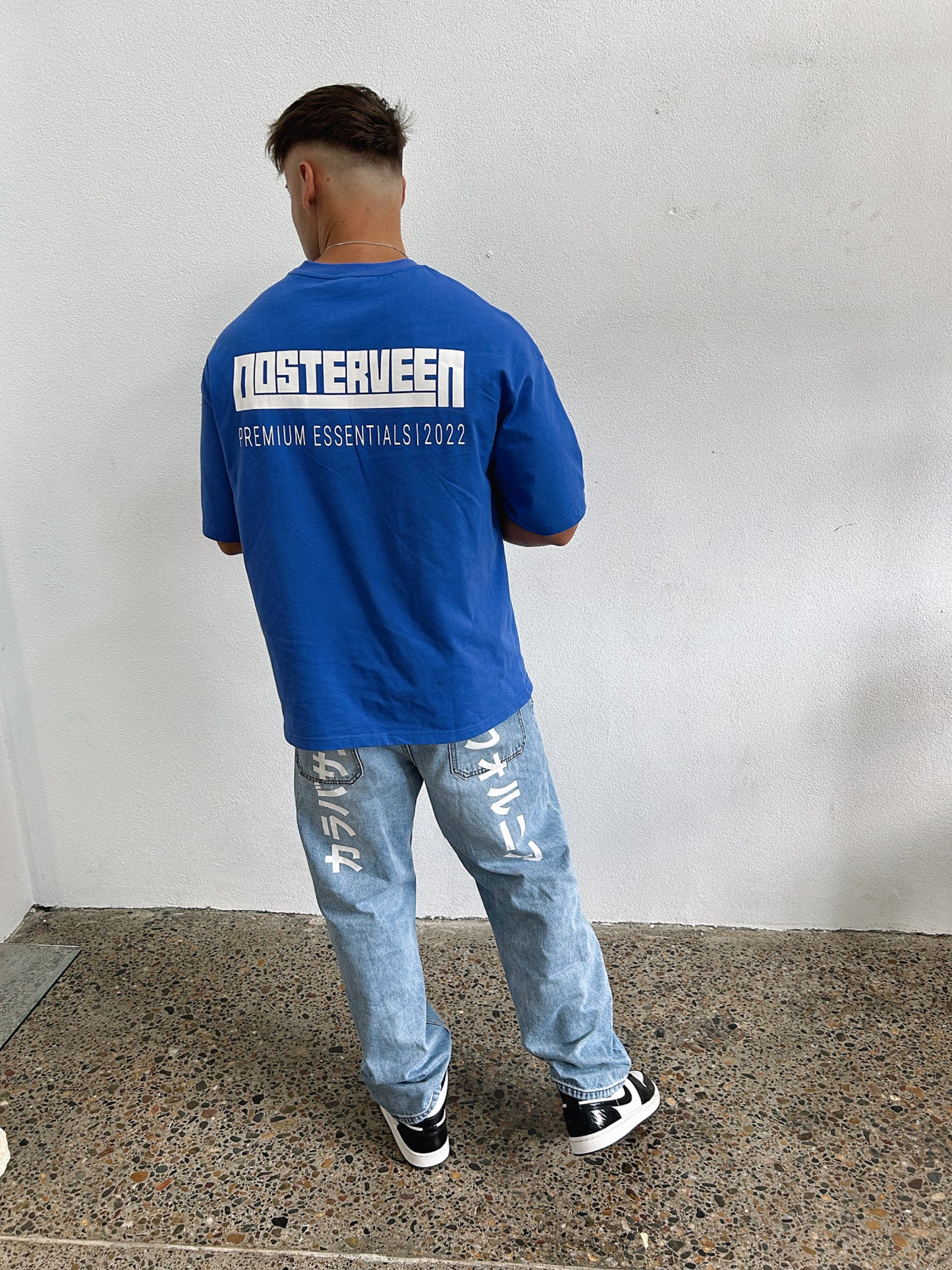PREMIUM ESSENTIALS CABOLT BLUE TEE