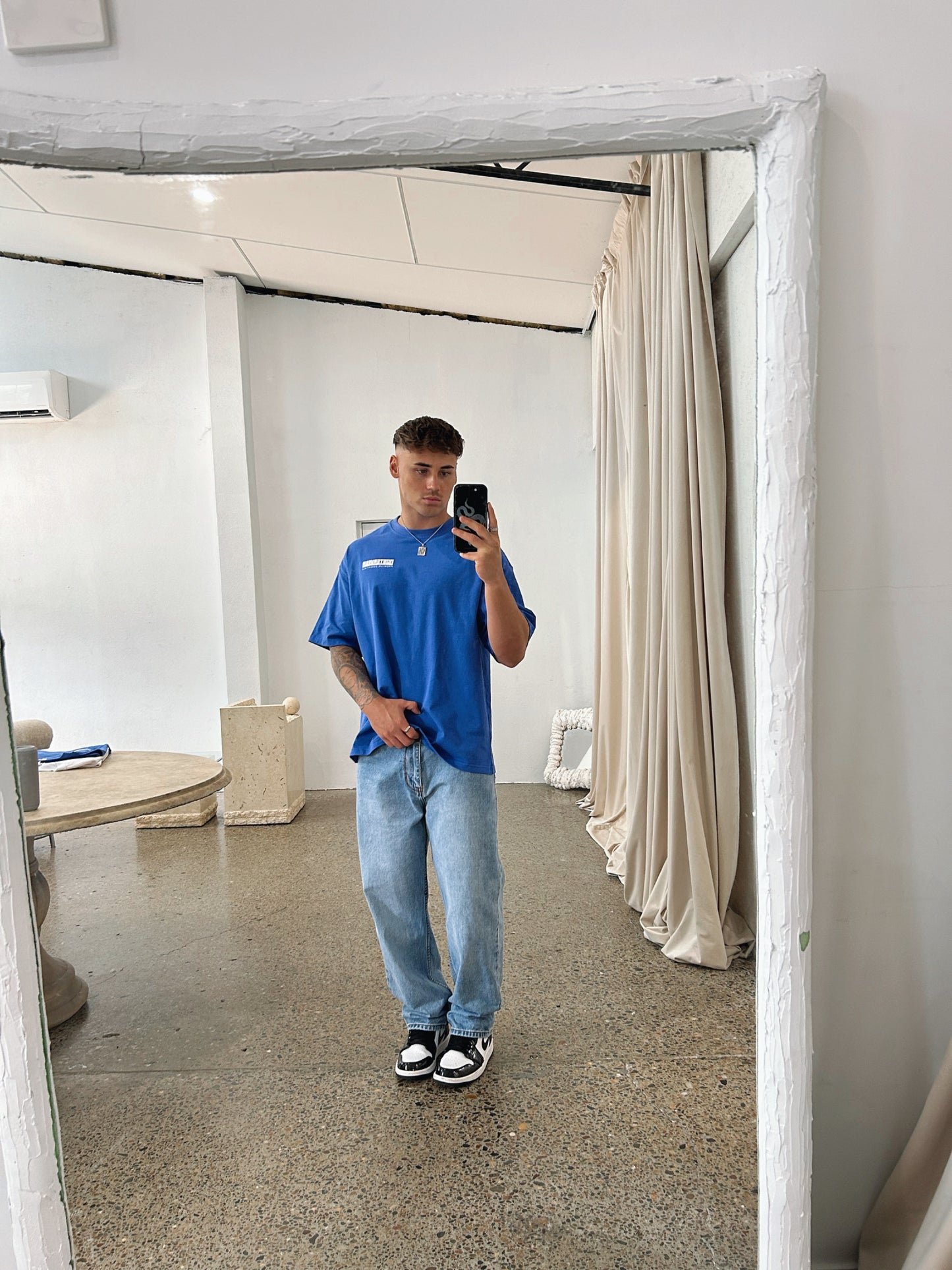 PREMIUM ESSENTIALS CABOLT BLUE TEE