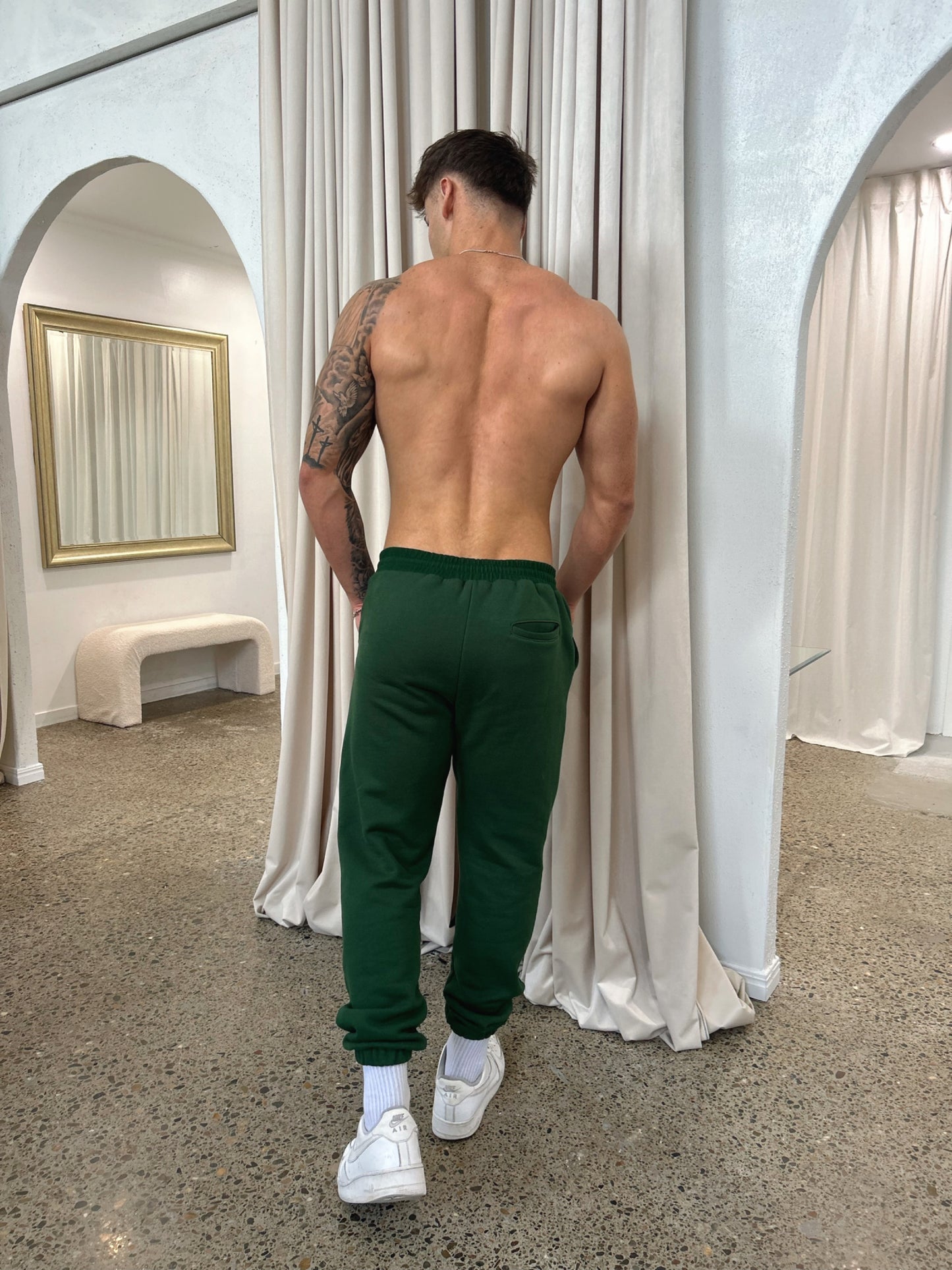 OOSTERVEEN LEISURE CLUB TRACKIES - FOREST GREEN